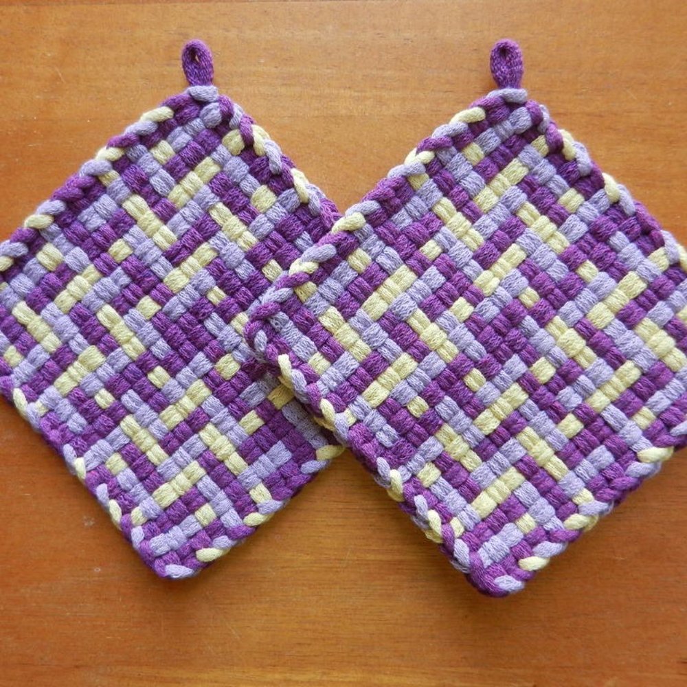 Set of 2 Handmade Artisan Cotton Woven Loomed Lilac Bloom Potholders Trivets